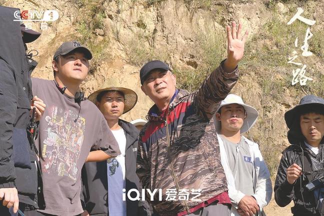 期待与年轻人建立起关于青春挫折奋斗的新共鸣