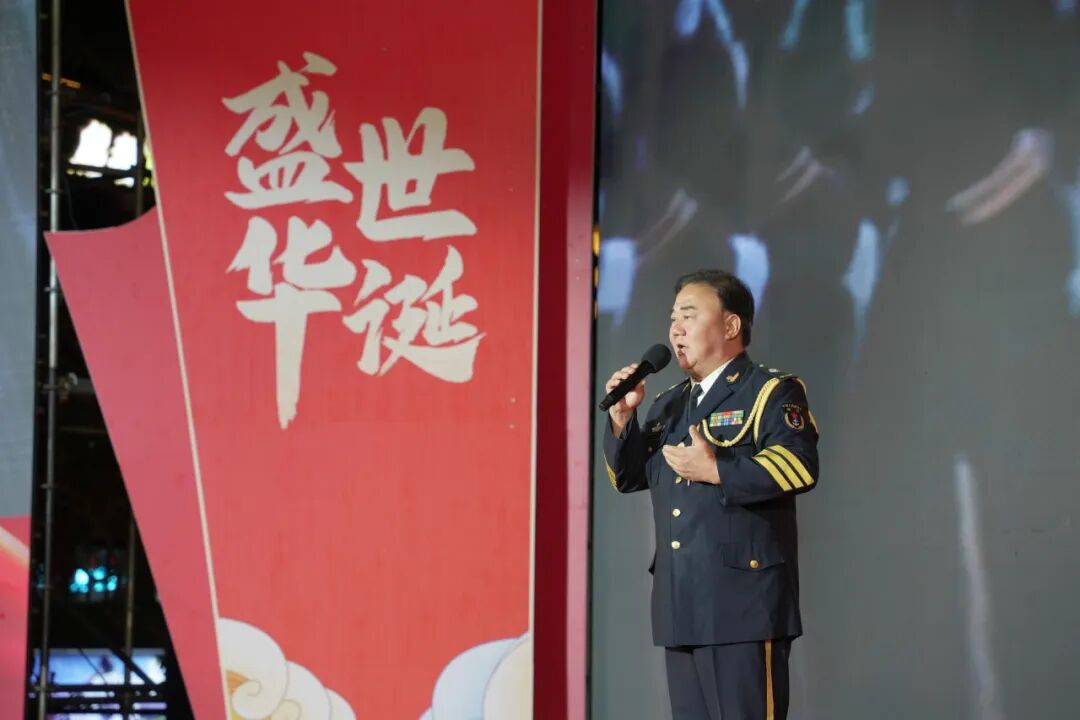 甘肃武都:喜迎华诞歌盛世 艺汇万象唱陇南