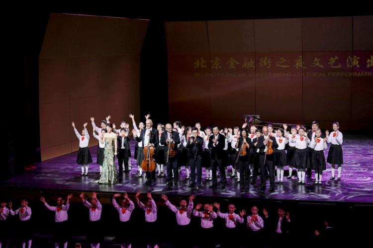 国内外艺术家联袂奏响华彩乐章 国内外艺术家联袂奏响华彩乐章