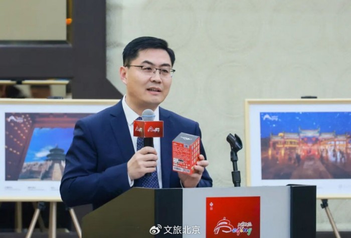 生肖快闪跨越太平洋 纽约街头掀起“中国年”热潮