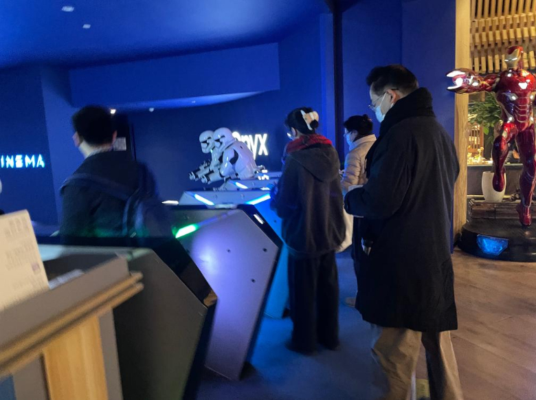 年终经济观察|“品质”+“破圈”，国产电影与观众实现“双向奔赴”